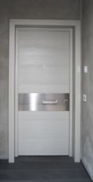 <strong> rivestimento blindato, laccato </strong> Porte Interne e Scorrevoli
